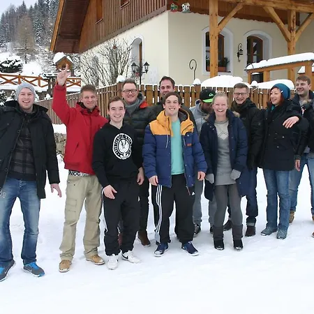 Oda ve Kahvaltı Na Kopecku 3*