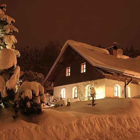 Na Kopecku Oda ve Kahvaltı Rokytnice nad Jizerou